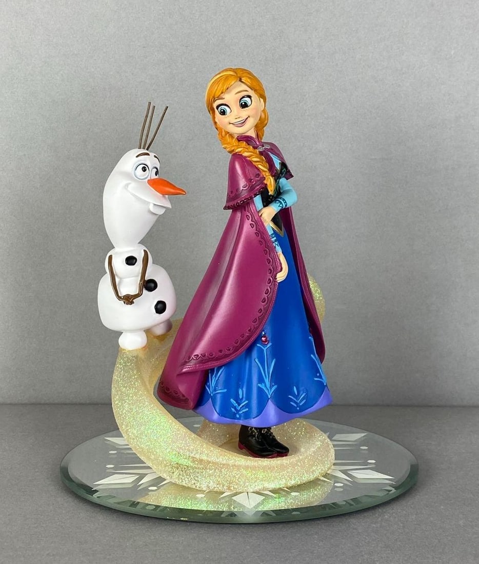 Disney Hamilton Collection Frozen Porcelain Figurine (1 of 5)