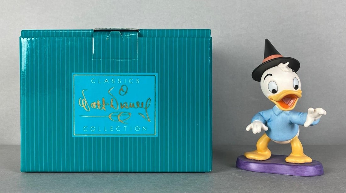 Disney Trick or Treat Lil Witch Porcelain Figurine (1 of 7)