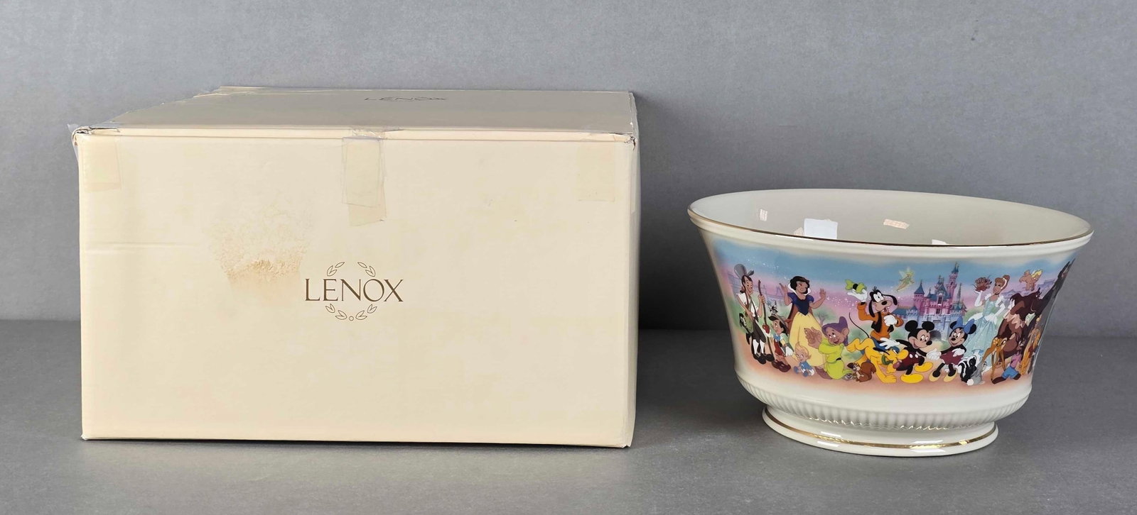 Disney Lenox Limited Edition Family Reunion Fine Ivory China Bowl: Like new in original box with COA, limites edition No. 123 of 250, includes variety of characters from iconic Disney animations, measures