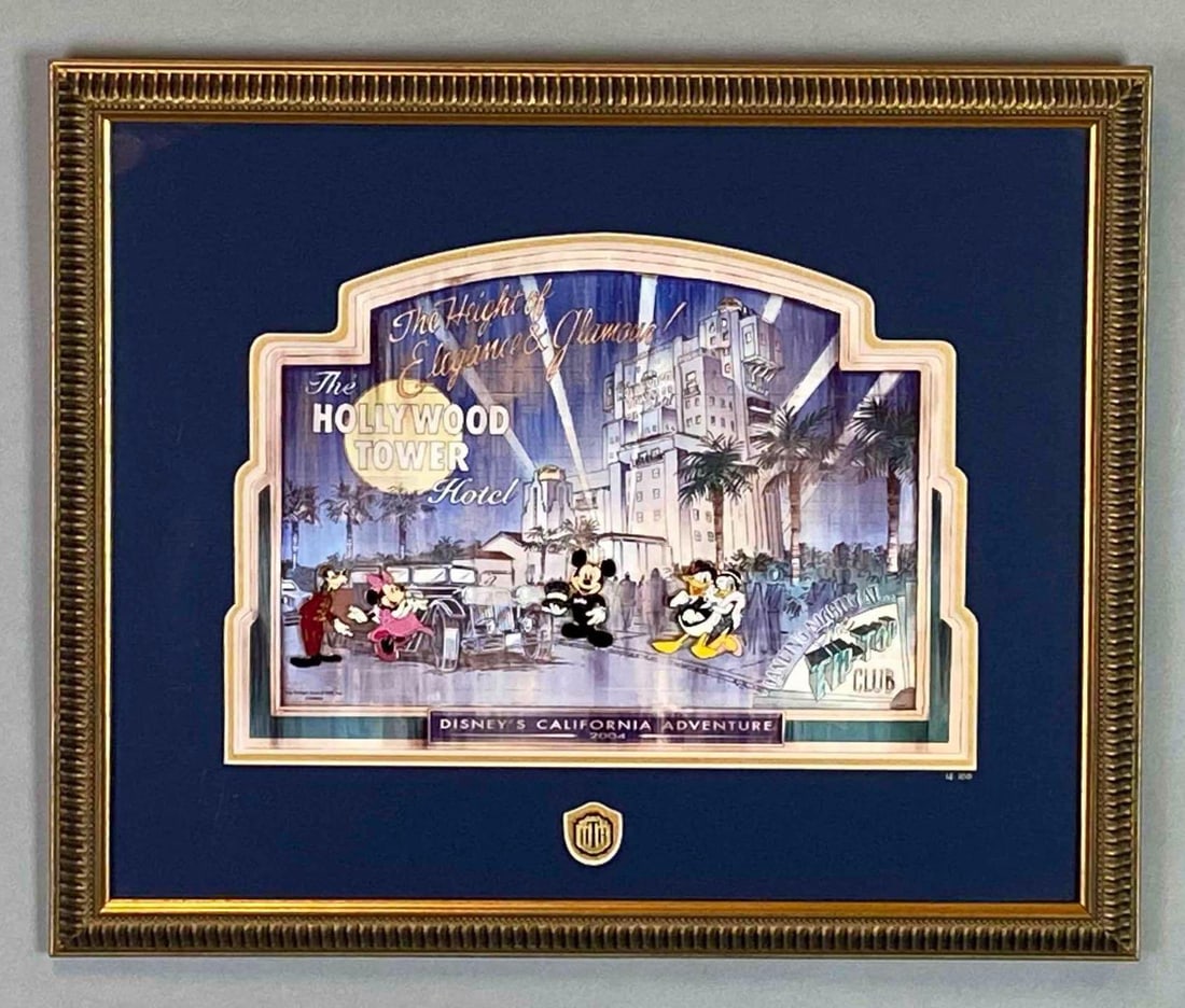 2004 Disneys California Adventure Premiere Arrival Enamel Pin Set (1 of 4)