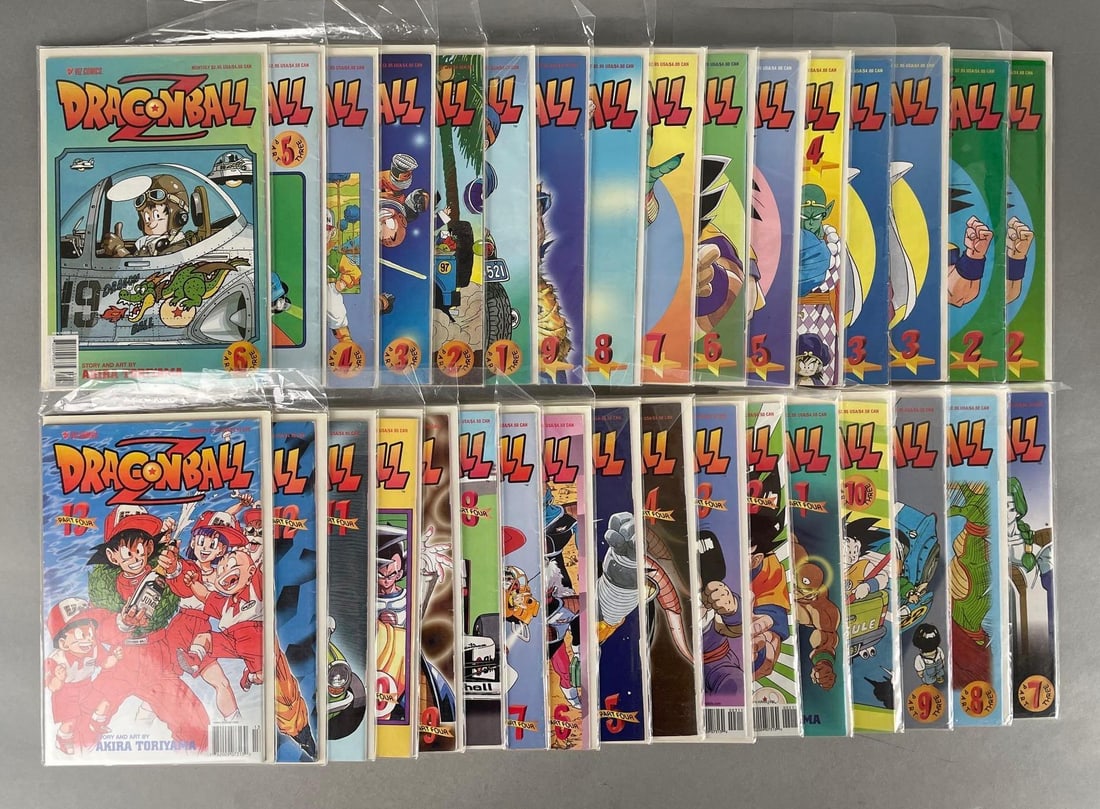 Group of 30+ Viz Dragonball Z Comic Books (1 of 3)