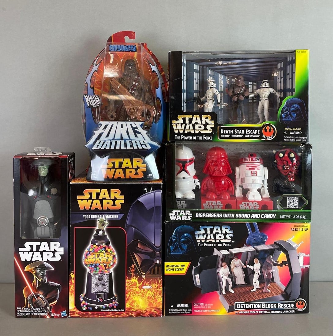 Group of Star Wars Action Figures and More (1 of 2)