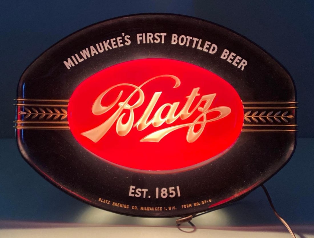 Vintage Blatz Light Up Oval Advertising Beer Bar Back Sign with Original Box (1 of 5)