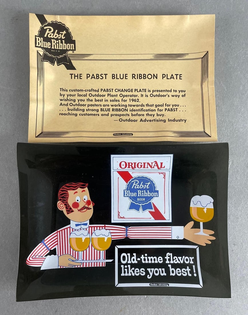 1962 NOS Pabst Blue Ribbon Beer Glass Advertising Tip Plate: Originally awarded by outdoor Advertising Industry. Measures 5 x 6 3/4 inches