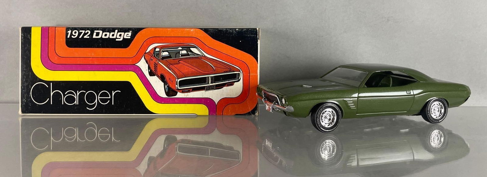 MPC 1972 Dodge Challenger Sherwood Green Dealership Promo Car (1 of 6)