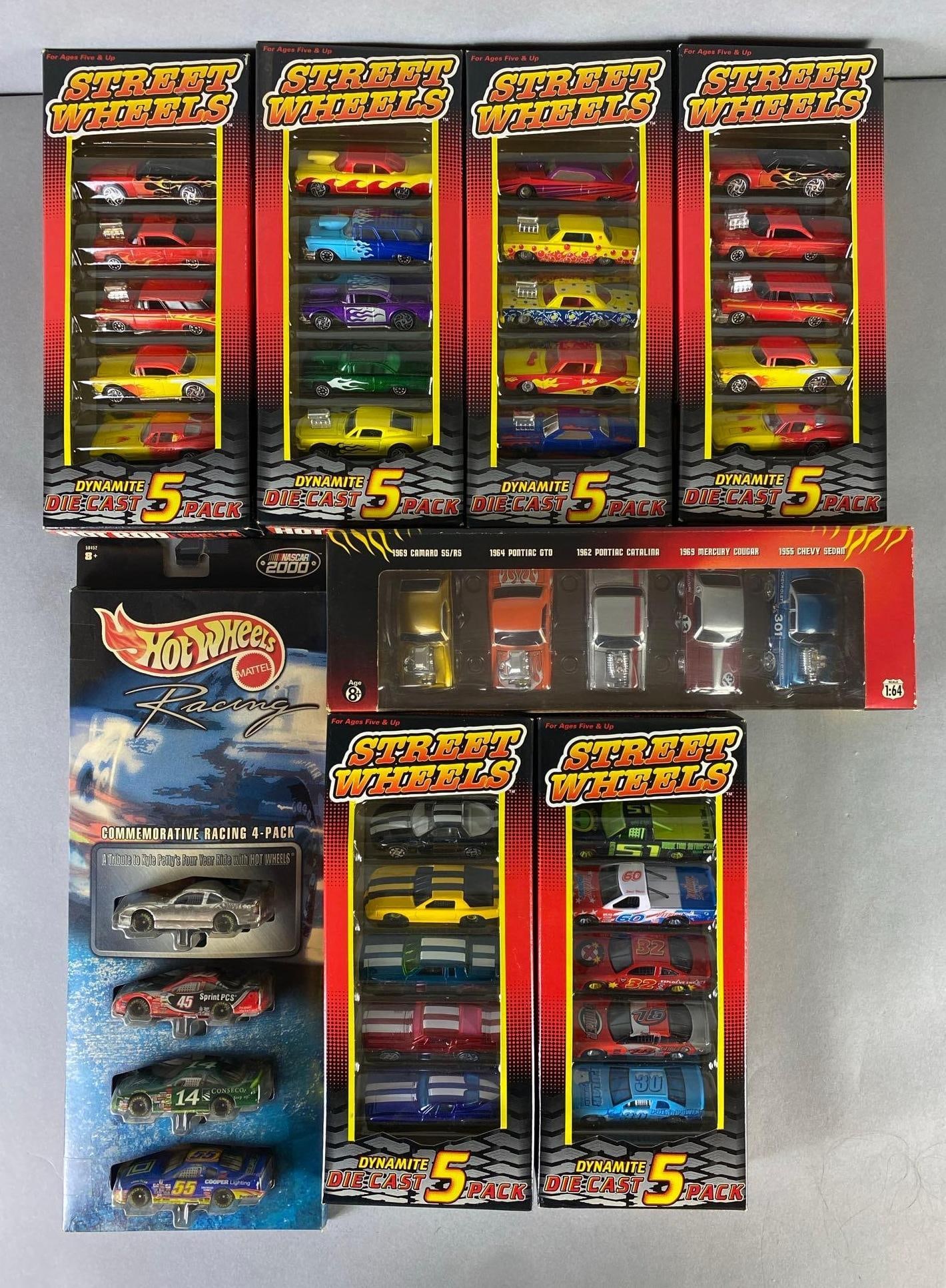 Group of Assorted Die-Cast Gift Packs (1 of 3)