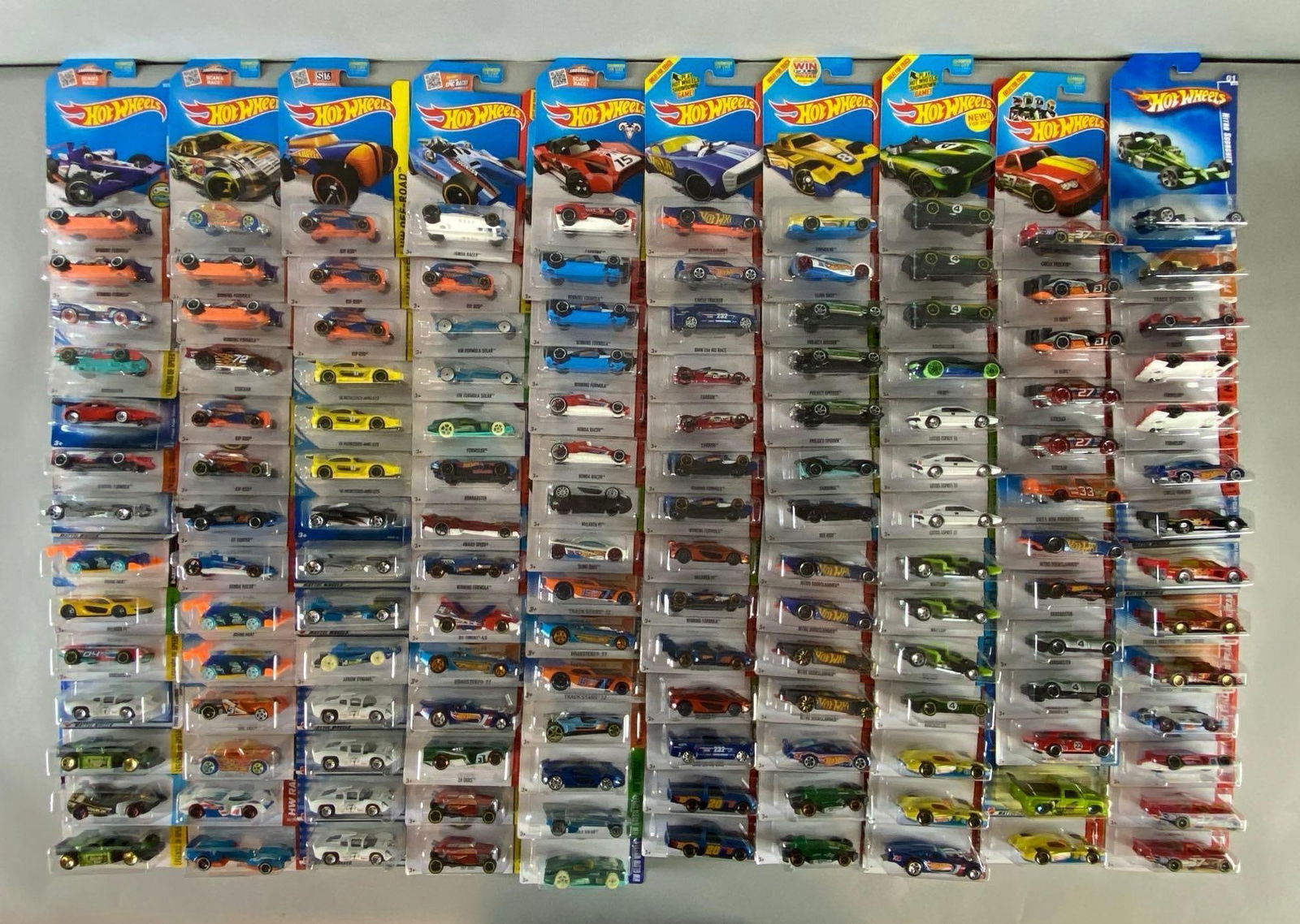 Group of 130+ Mattel Hot Wheels Die-Cast Race Cars (1 of 3)