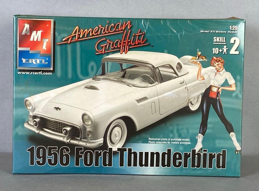 AMT American Graffiti 1956 Ford Thunderbird Plastic Model Kit (1 of 3)