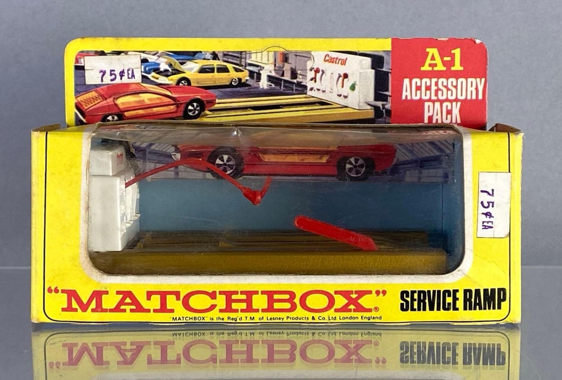Matchbox A-1 Accessory Pack Service Ramp (1 of 4)