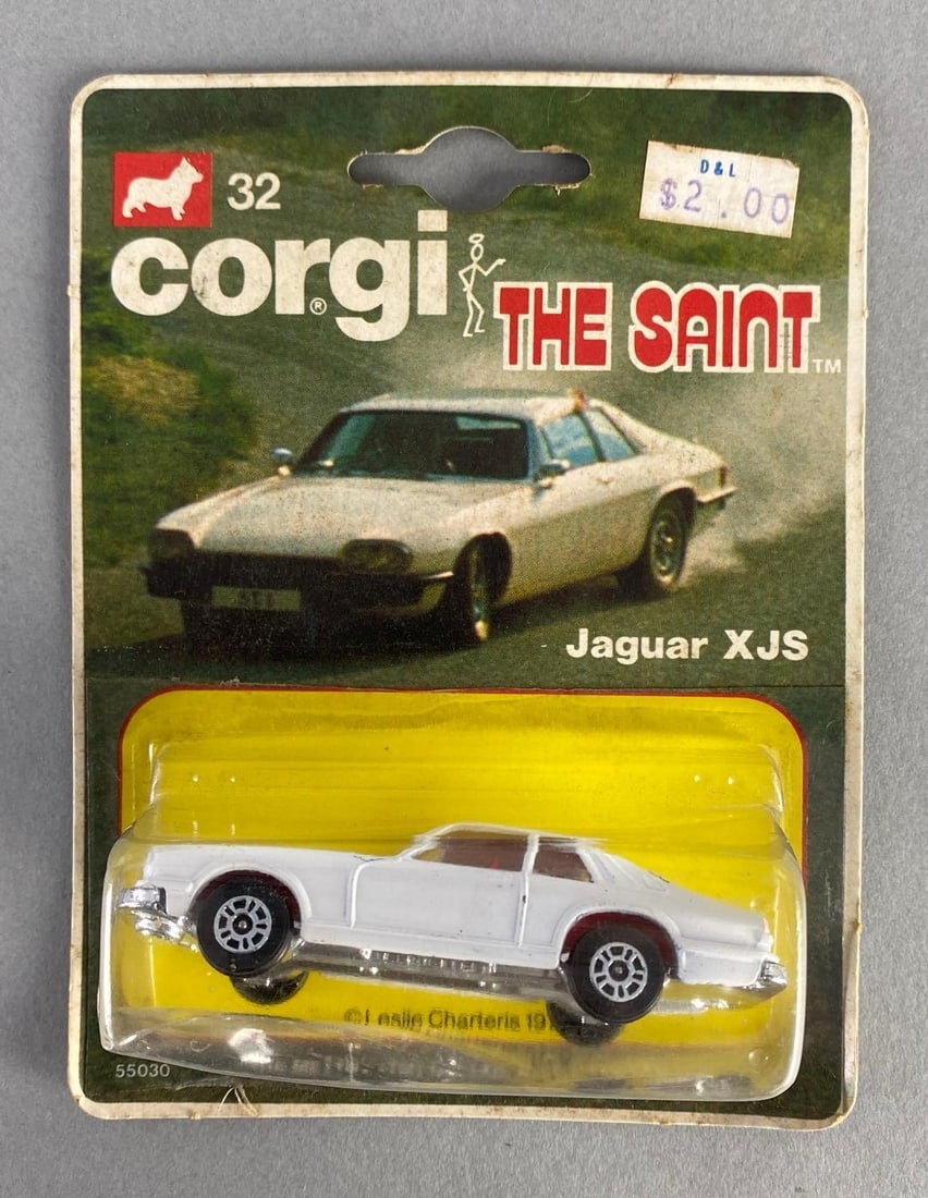 Corgi No. 32 The Saint Jaguar XJS (1 of 3)