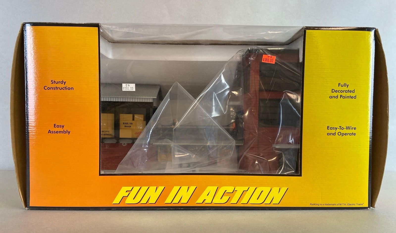 Rail King by MTH Electric Trains O Scale Operating Transfer Track (1 of 2)