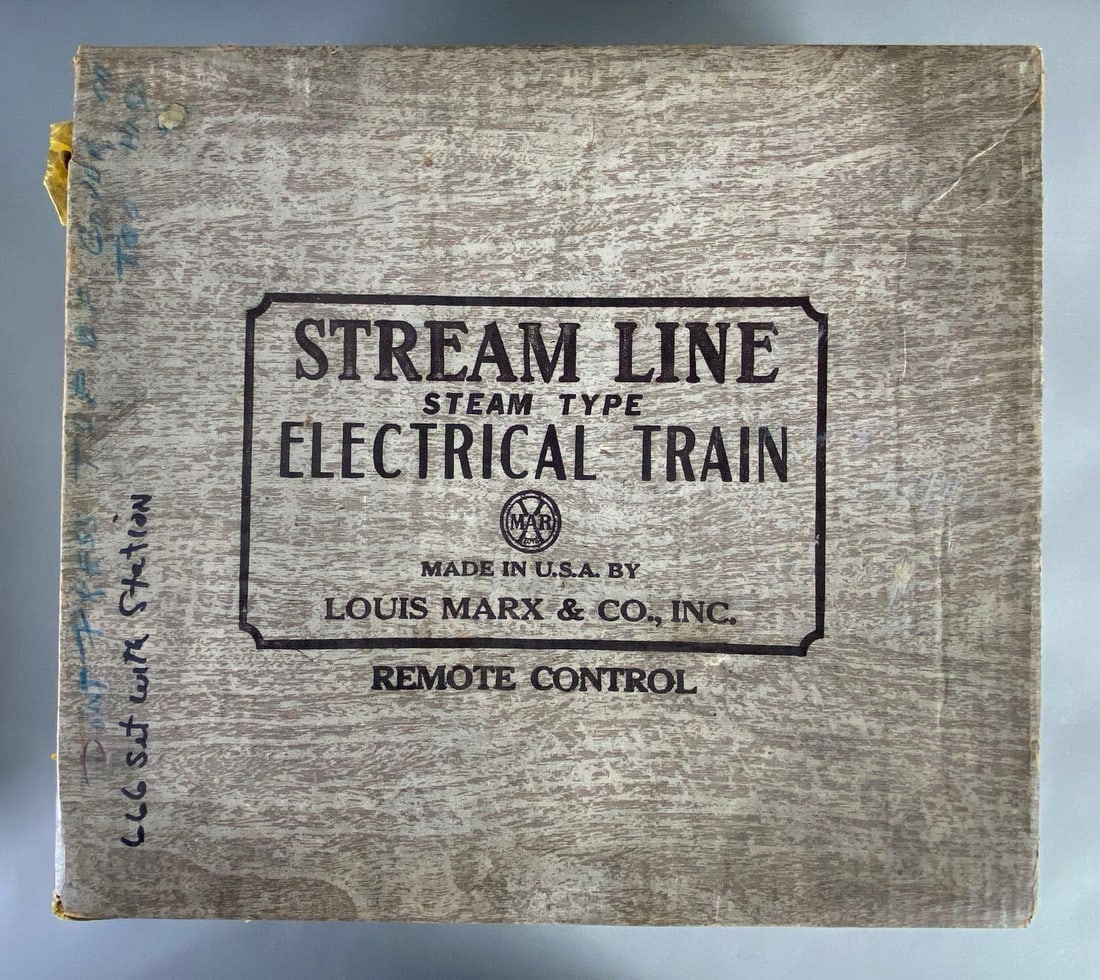Pre-War Louis Marx O Scale Streamline Electric Speedway Tin Litho Train Set (1 of 9)