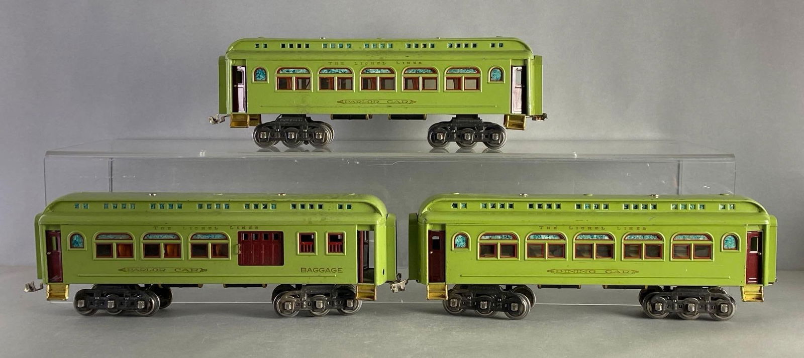 Group of 3 Pre-War Lionel Lines S Scale Passenger Cars (1 of 6)