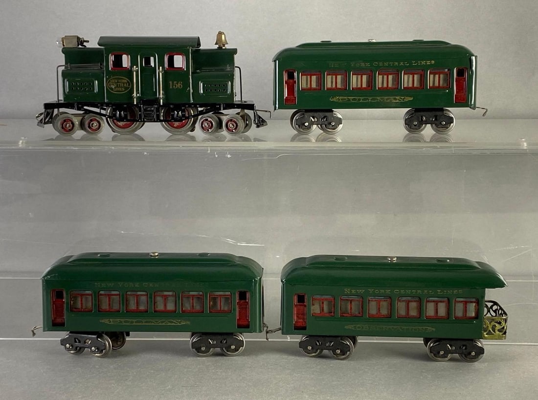 Group of Lionel O Scale New York Central Lines Train Cars and Locomotive (1 of 4)