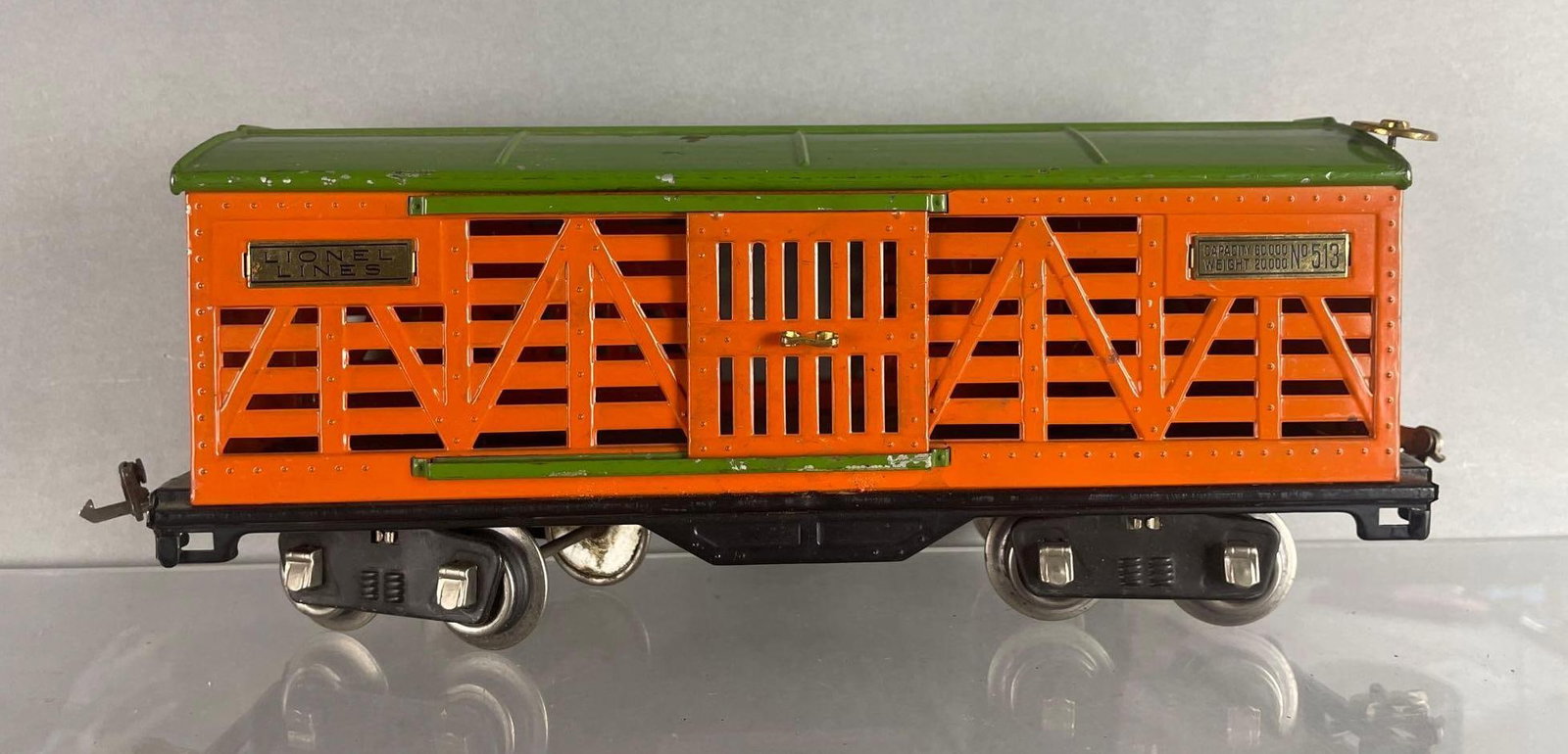 Pre-War Lionel S Scale No. 513 Stock Car: Orange with green roof