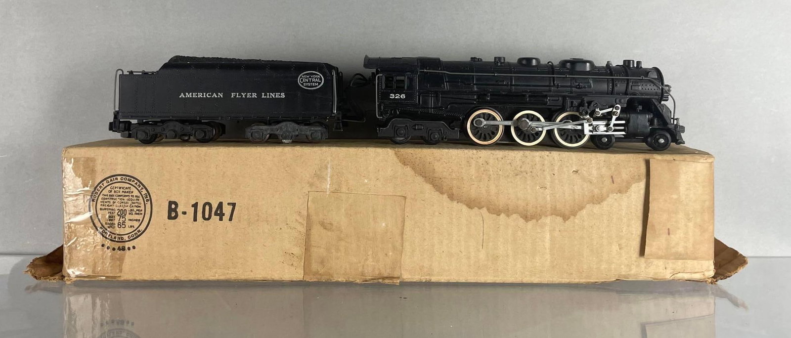 American Flyer S Scale No. 326 Locomotive with Tender: New York central system, 18 1/2 inches long, original box