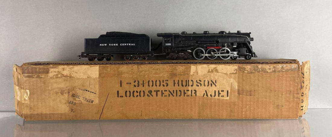 American Flyer Ho Scale No. 31005 Locomotive With Tender Auction