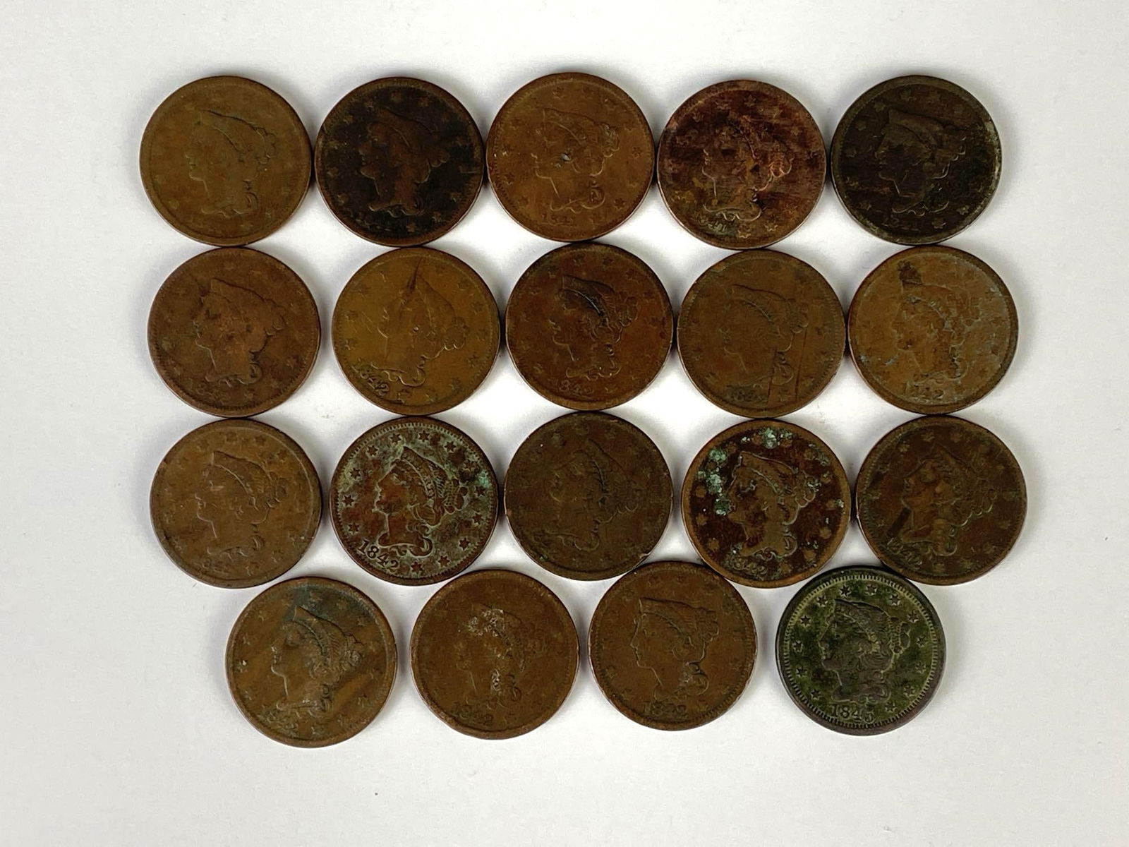 Group of (19) US Braided Hair Large Cents (1 of 2)
