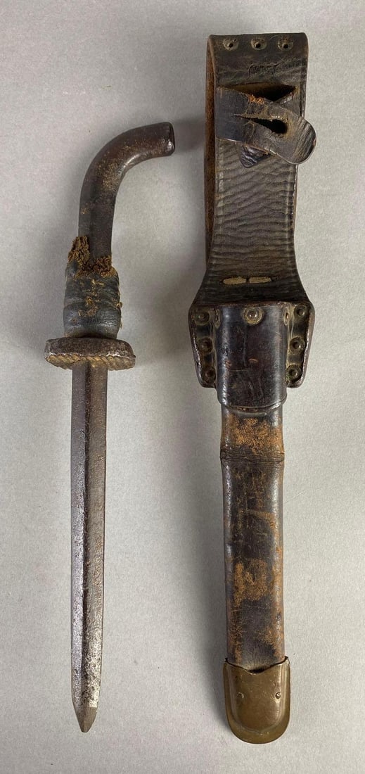 Boxer Rebellion Captured Italian Rifle Bayonet: Captured in Peking China in 1900 during the Boxer Rebellion, With sheath, Sheath measures 12 3/4 x 2 1/4 inches, Bayonets measures 10 3/4 inches long overall.