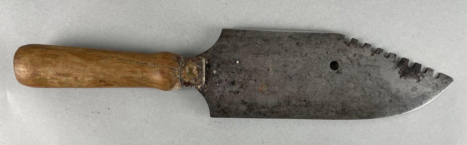 Antique Buffalo Skinner Knife: Measures 15 1/4 inches with 9 inch blade