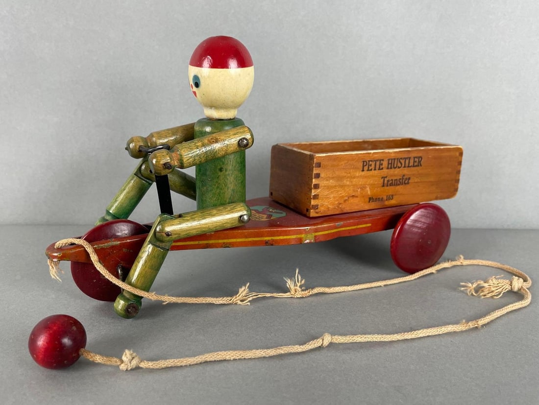 Pete Hustler Transfer Wood Pull Behind Toy (1 of 6)