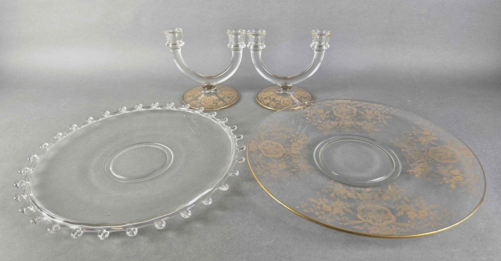 Group of 4 Glass Candle Holders and Trays (1 of 3)