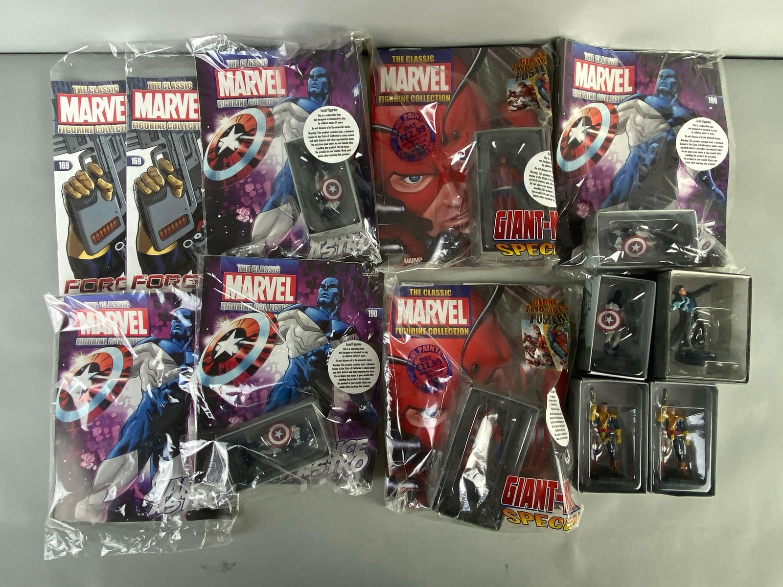 Group of Assorted Marvel Magazines and Lead Figures (1 of 3)
