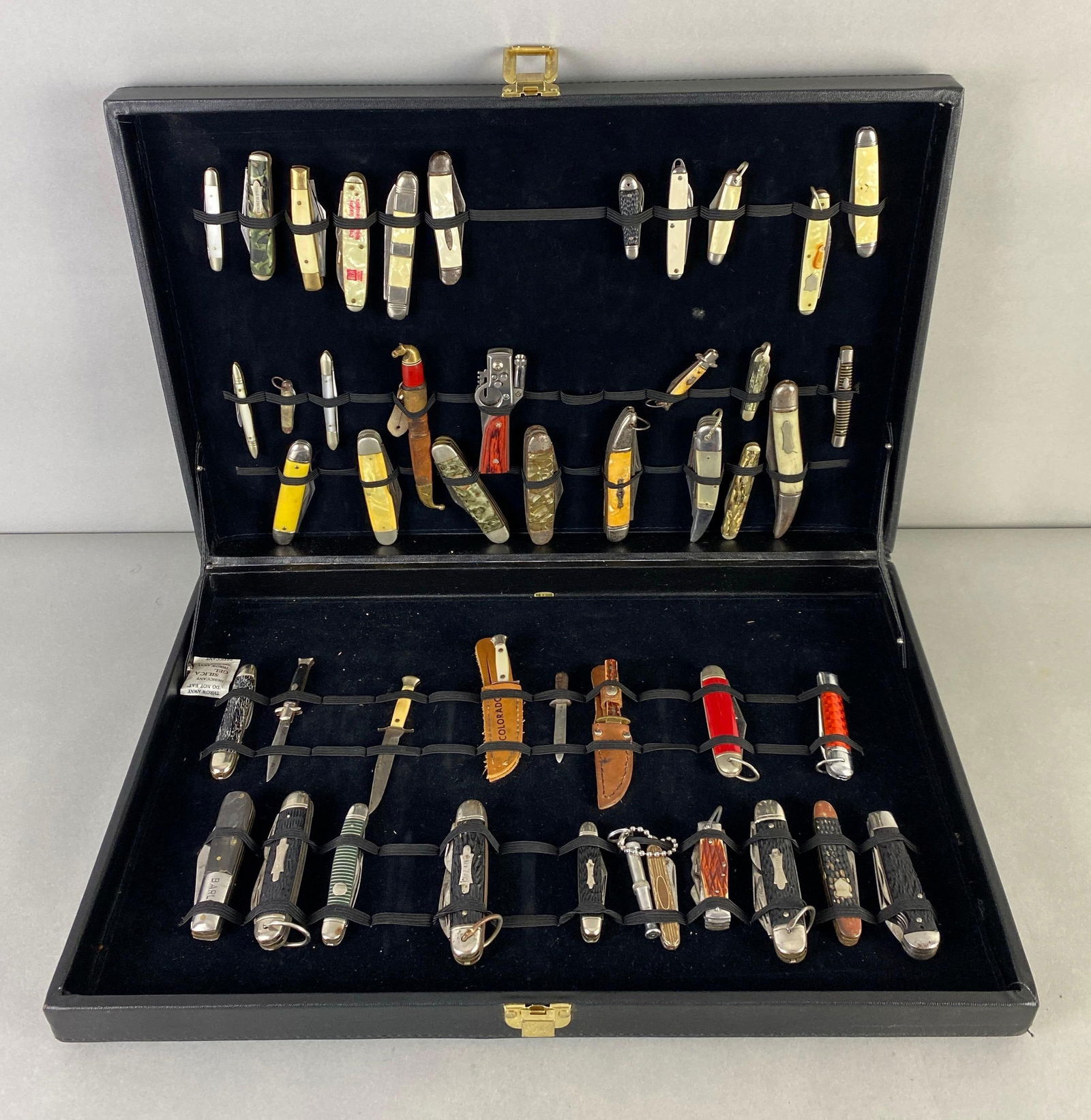 Collection of Assorted Folding and Fixed Blade Pocket Knives (1 of 3)