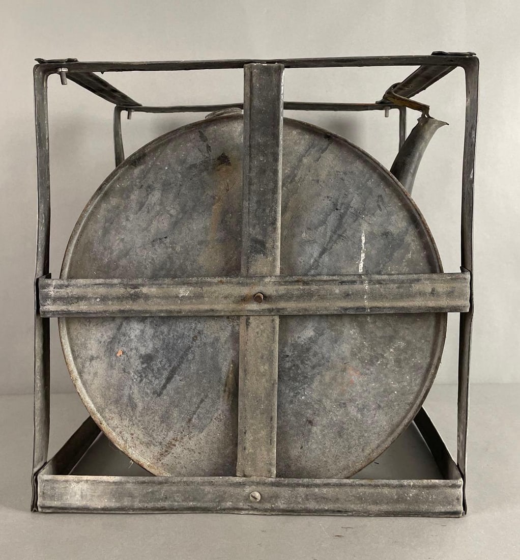 Galvanized Kerosene Rocker Container (1 of 3)