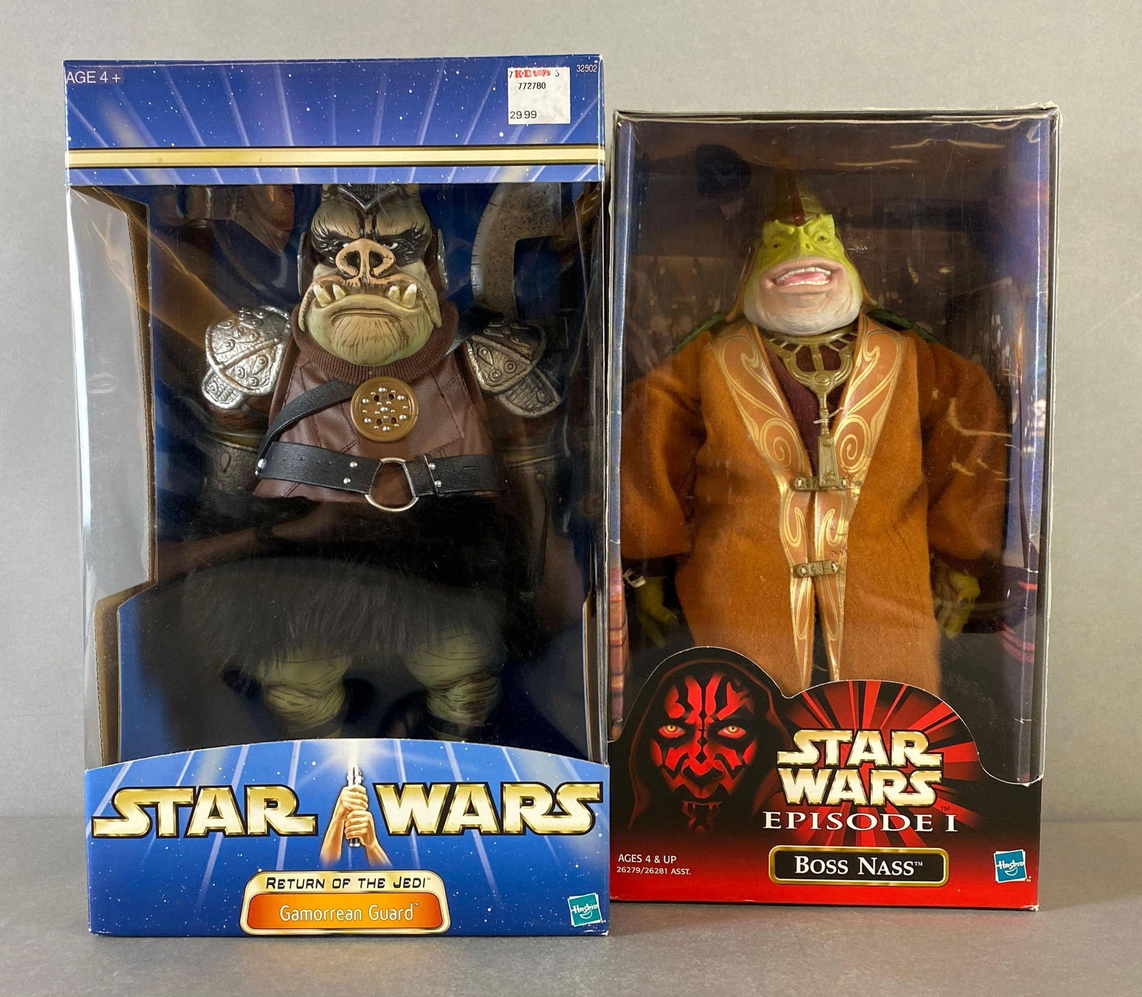 Group of 2 Hasbro Star Wars Action Figures (1 of 3)