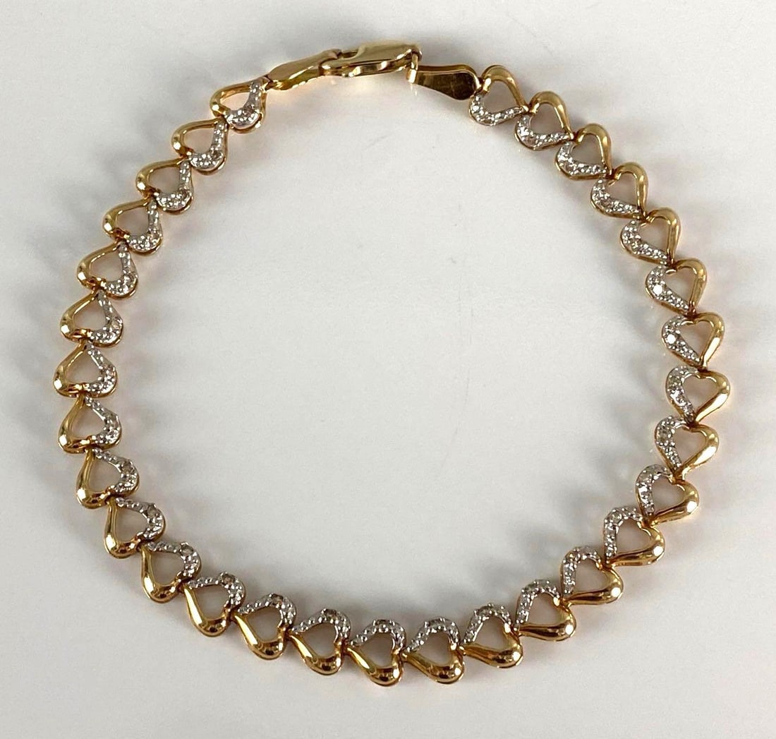 14K Gold Affinity Diamond Heart Bracelet (1 of 5)
