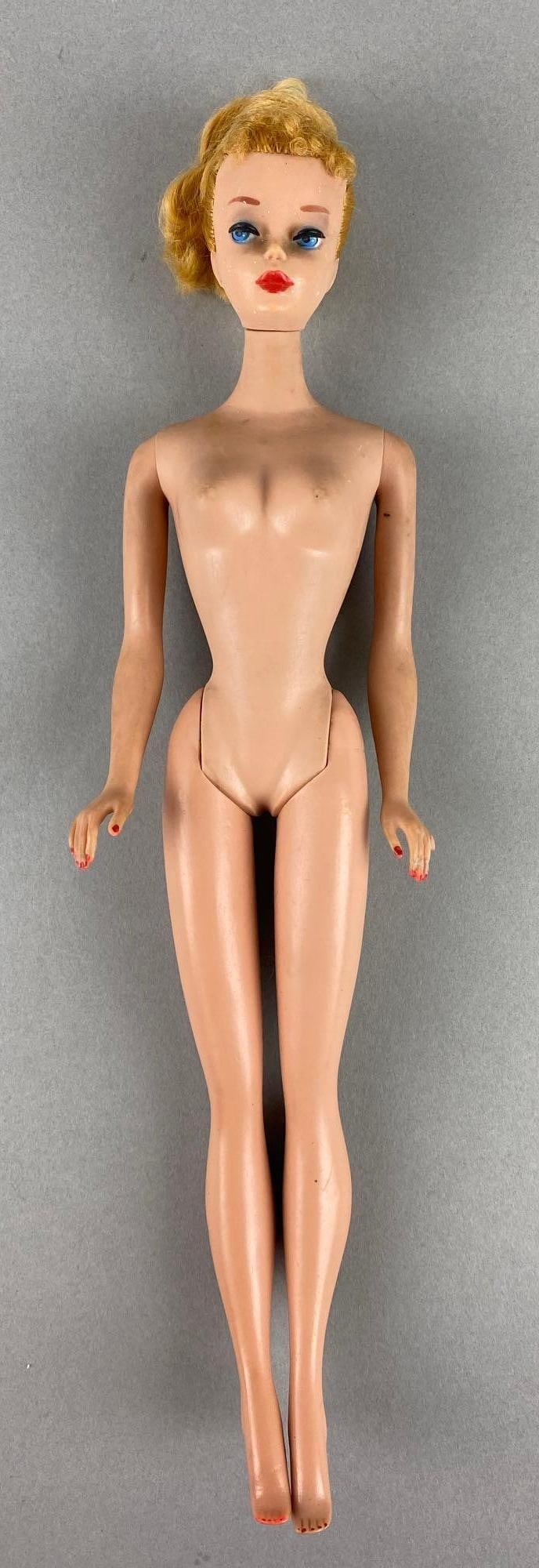 Vintage Mattel Ponytail Barbie Fashion Doll (1 of 9)