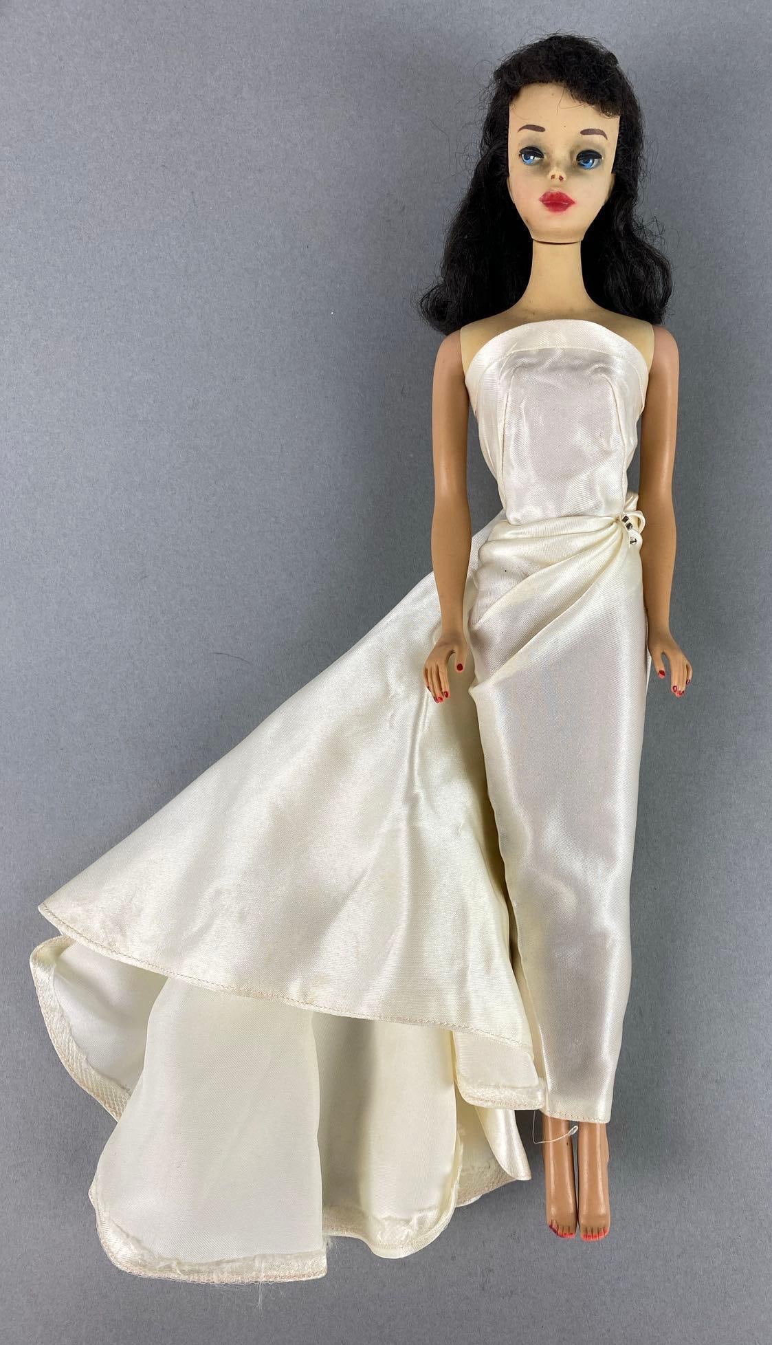 Vintage Mattel Ponytail Barbie Fashion Doll with Gown (1 of 9)