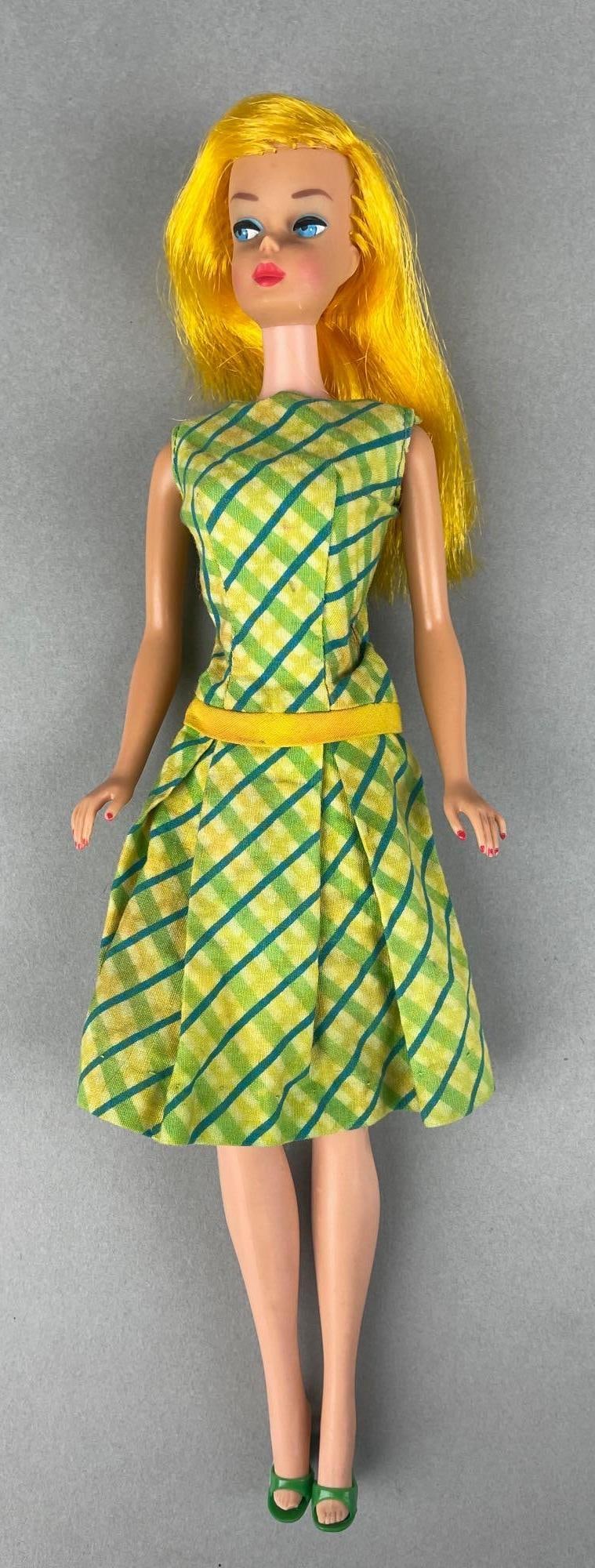 Vintage Mattel Barbie Color Magic Fashion Doll (1 of 7)