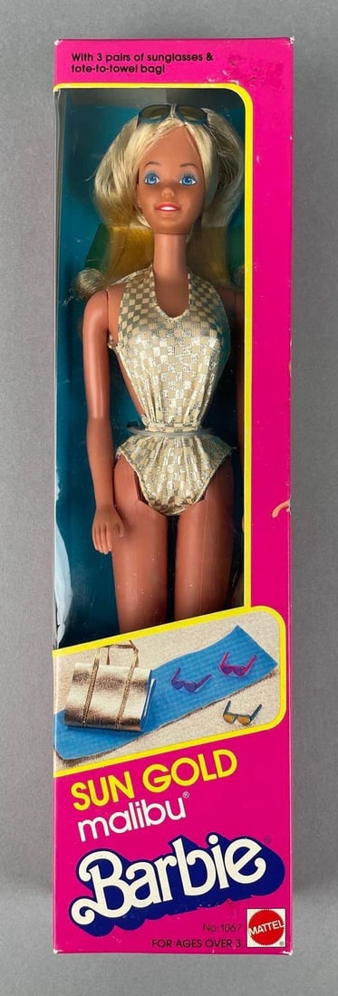 Mattel Barbie Sun Gold Malibu Fashion Doll: 1983 original packaging, 11 1/2 inch doll