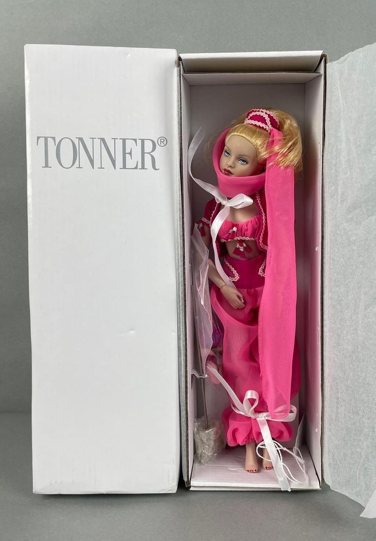 Tonner Tiny Kitty Collier Genie Fashion Doll (1 of 4)