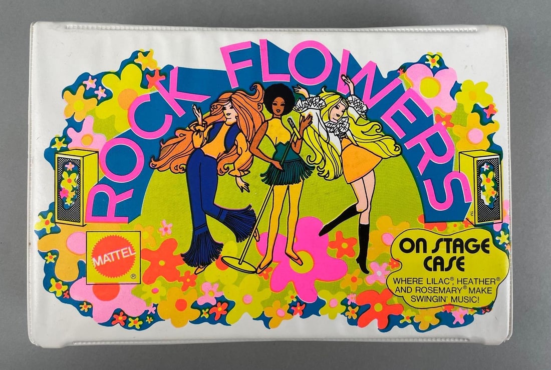 1970 Mattel Rock Flowers Dolls and On Stage Case (1 of 3)