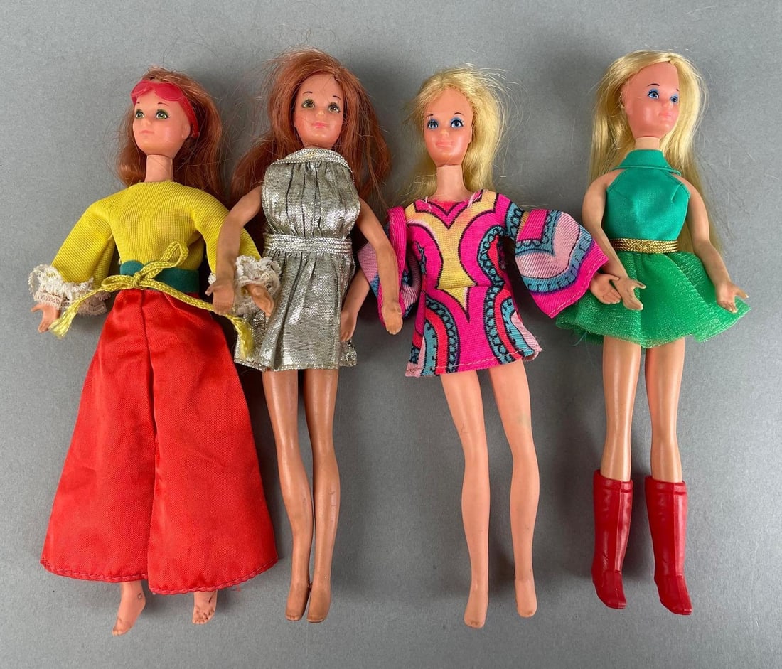 Group of 1970 Mattel Rock Flowers Fashion Dolls (1 of 2)