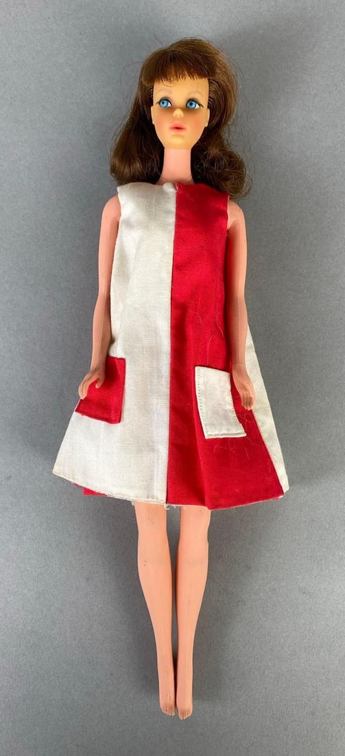 1966 Mattel Twist N Turn Barbie Titan Hair Fashion Doll (1 of 9)