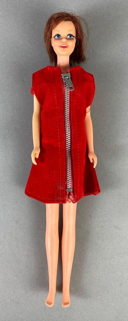 Vintage Mattel Twist N Turn Casey Titan Hair Barbie Fashion Doll (1 of 9)