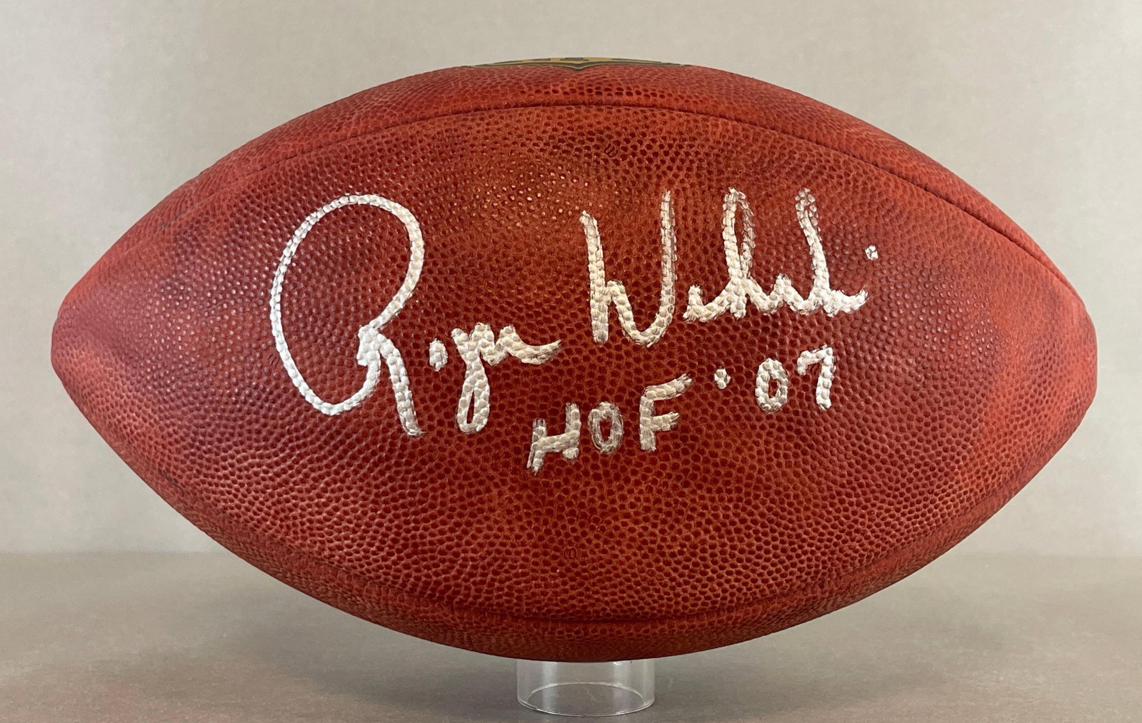 Roger Wehrli Signed Official NFL The Duke Football with Inscription: Autograph Roger Wehrli HOF 07, We guarantee this to pass a 3rd party authentication, Case included