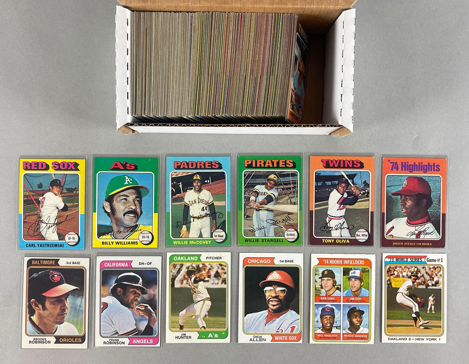 280+ 1974 - 75 Topps Baseball High Grade Cards with HOFs (1 of 4)