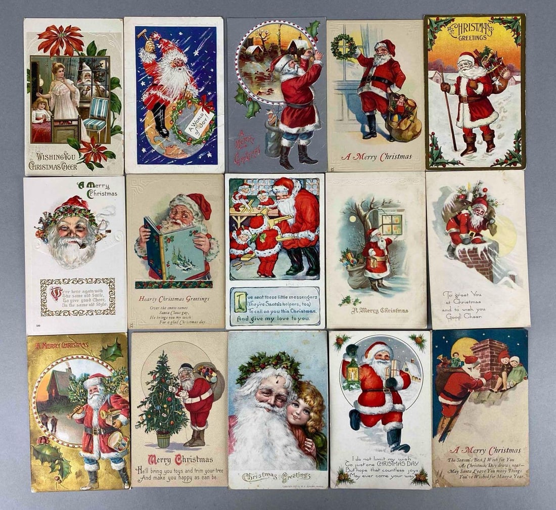 Postcard - 40 Santa Claus: Includes sleigh, toys, candles and more.