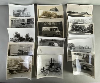 Group of Ford Vintage Truck Photogrpaha