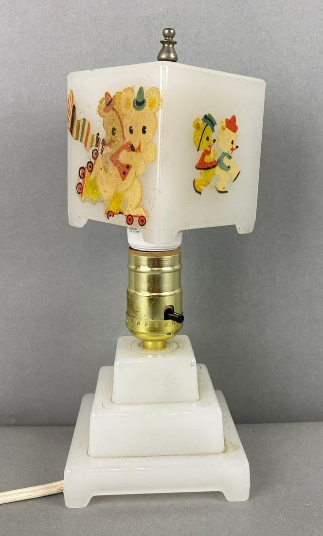 Art Deco Glass Child Bedside Lamp: In working condition. Has pictures of ducks and bears. Measures 9 x 4 x 4 inches.