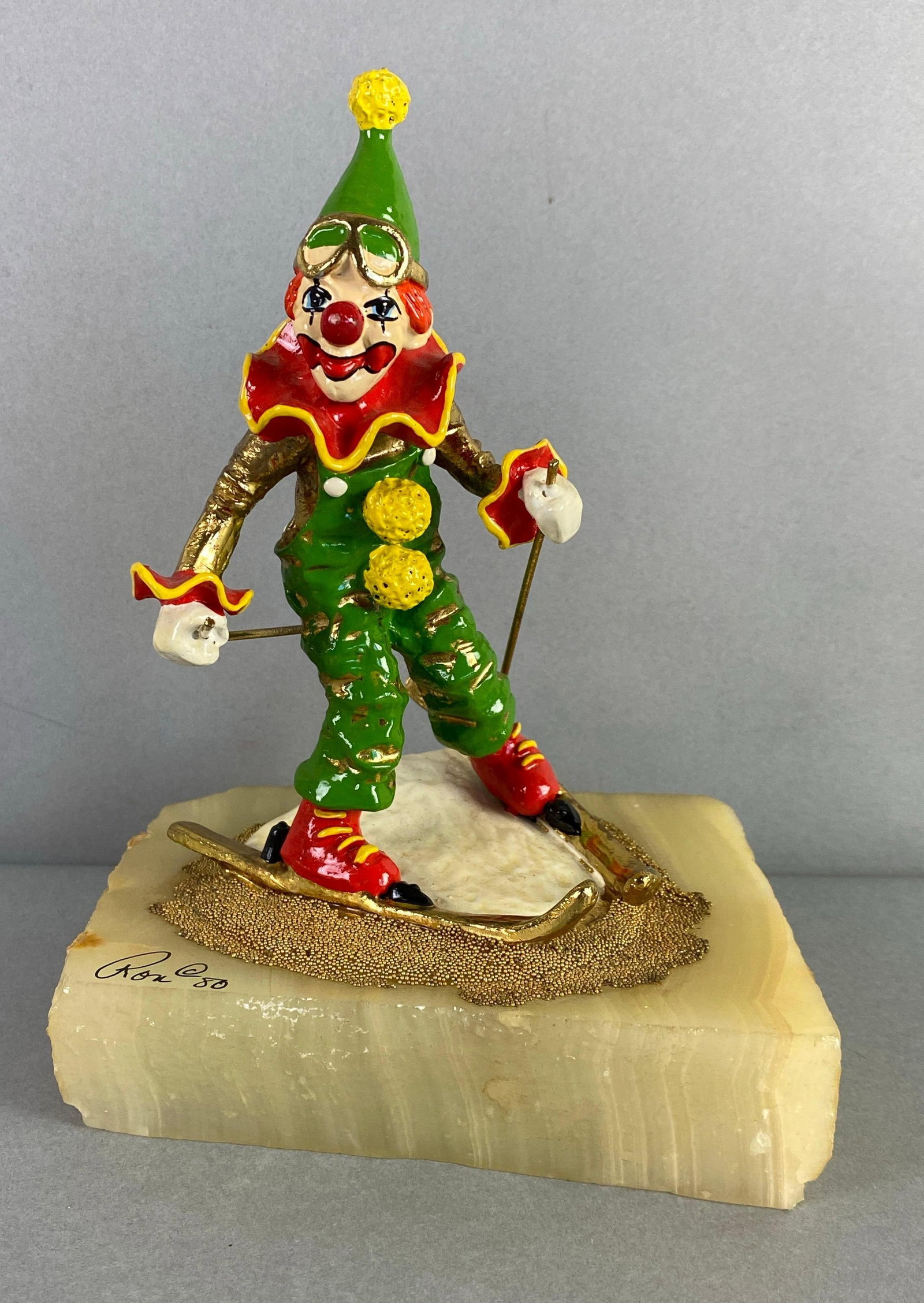 1980 Ron Lee World of Clowns Skiing Clown Sculpture: Measures 7 1/2 x 6 x 4 1/2 inches