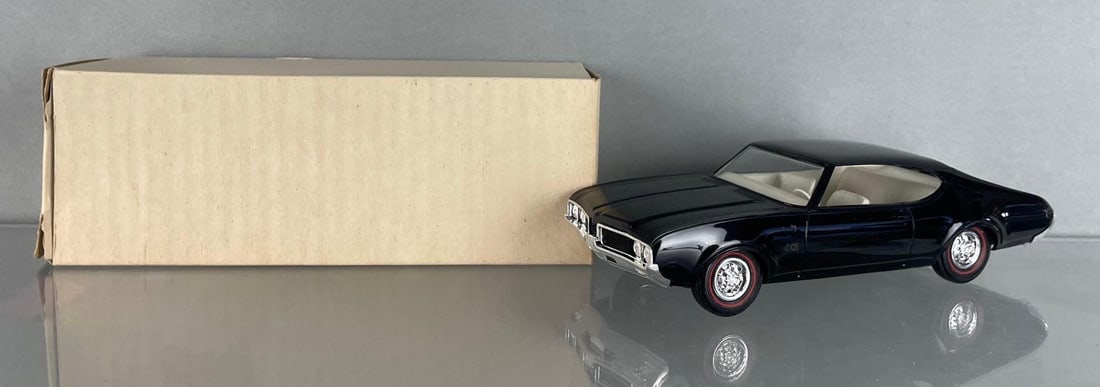 1969 Oldsmobile 442 Ebony Black Dealership Promo Car (1 of 6)