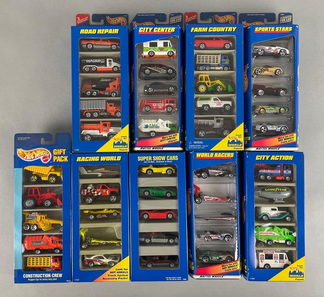 Group of 9 Mattel Hot Wheels Die-Cast Gift Packs (1 of 3)