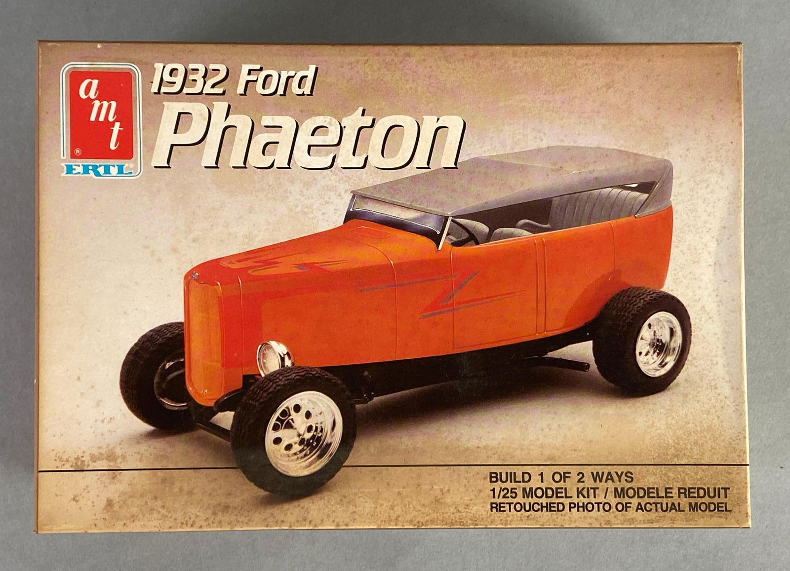 AMT ERTL 1932 Ford Phaeton Plastic Model Kit (1 of 3)