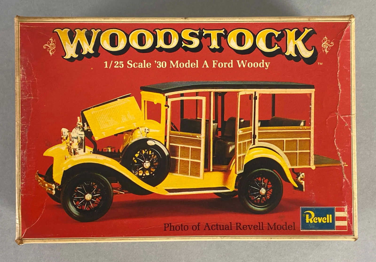 Revell Woodstock 30 Model A Woody Plastic Model Kit: 1 / 25 scale, set seems complete, in original box
